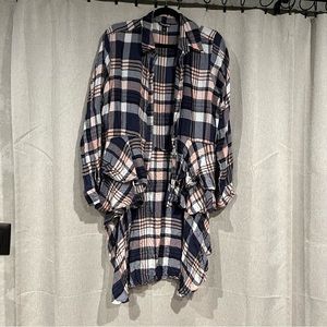 High low plaid print flannel top